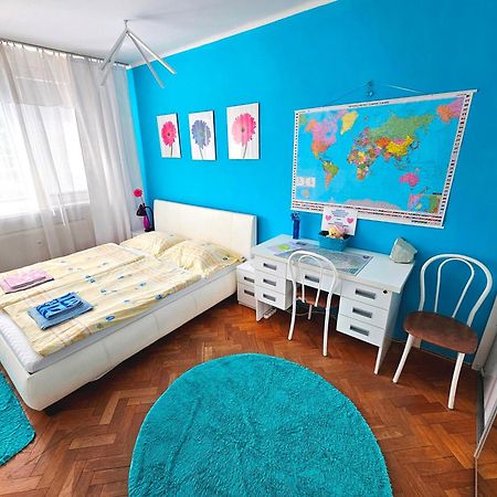 Cozy Blue Apartment Presov Ngoại thất bức ảnh
