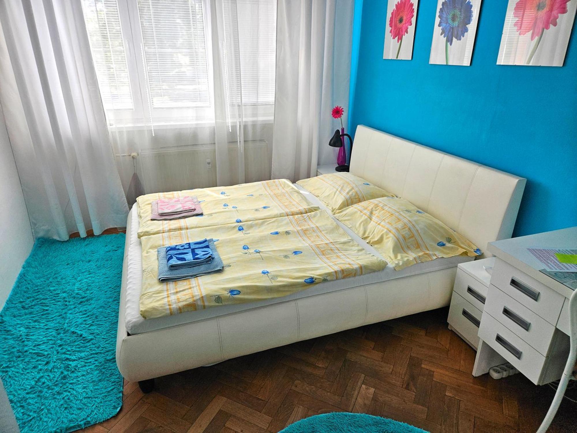 Cozy Blue Apartment Presov Ngoại thất bức ảnh